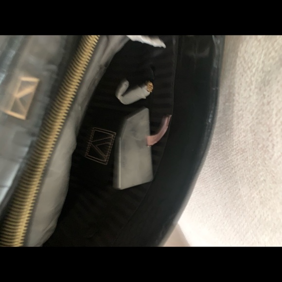 Victoria’s Secret large purse Snake skin print - Picture 7 of 15